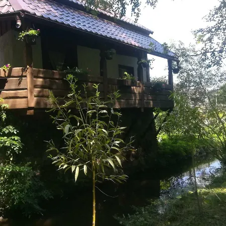 Isabellental - Blacksmithing Appartamento Stříbro